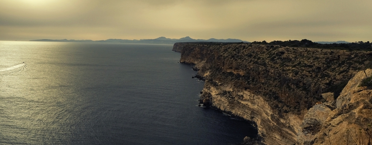 CAP BLANC. MALLORCA